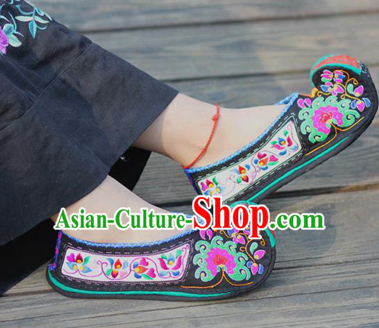 Chinese Handmade Embroidered Black Shoes Hanfu Shoes Traditional National Shoes for Women