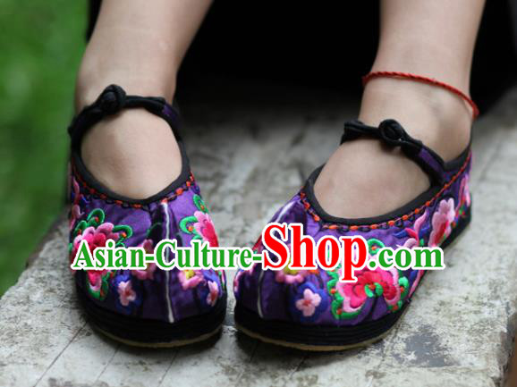 Chinese Handmade Embroidered Peony Purple Cloth Shoes Hanfu Shoes Traditional National Shoes for Women