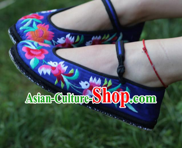 Chinese Traditional National Embroidered Flowers Navy Shoes Hanfu Shoes for Women