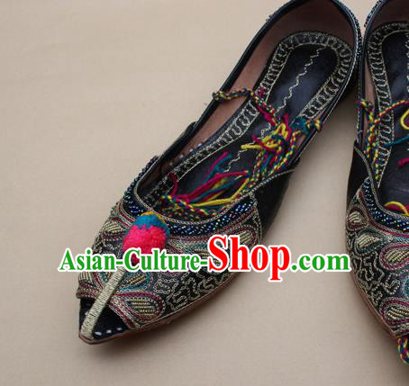 Asian India Traditional National Embroidered Black Shoes Handmade Indian Folk Dance Shoes for Women