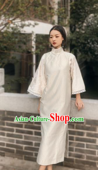Chinese Traditional White Silk Cheongsam Costume Republic of China Mandarin Qipao Dress for Women
