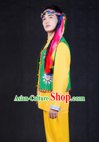 Chinese Traditional Hezhen Nationality Festival Compere Yellow Outfits Ethnic Minority Folk Dance Stage Show Costume for Men