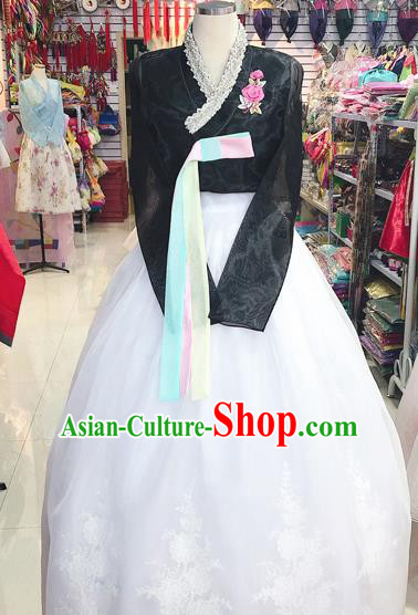 Korean Traditional Hanbok Black Blouse and White Dress Asian Korea Princess Fashion Costume for Women