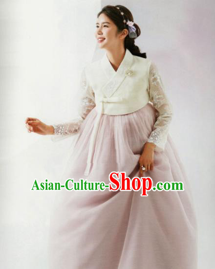 Korean Traditional Hanbok Bride White Lace Blouse and Pink Dress Outfits Asian Korea Wedding Fashion Costume for Women