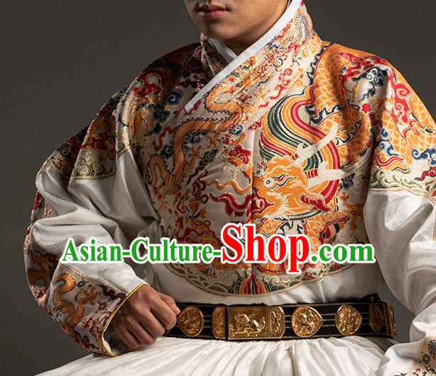 Traditional Chinese Ming Dynasty King White Embroidered Robe Ancient Imperial Emperor Costumes for Men