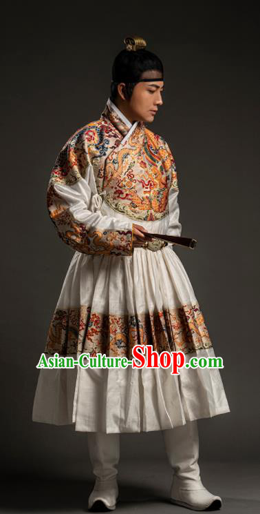 Traditional Chinese Ming Dynasty King White Embroidered Robe Ancient Imperial Emperor Costumes for Men