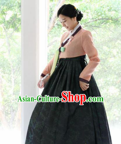 Korean Traditional Garment Pink Blouse and Black Dress Mother Hanbok Asian Korea Fashion Costume for Women