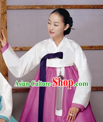 Korean Traditional Bride Mother Hanbok White Blouse and Rosy Dress Garment Asian Korea Fashion Costume for Women