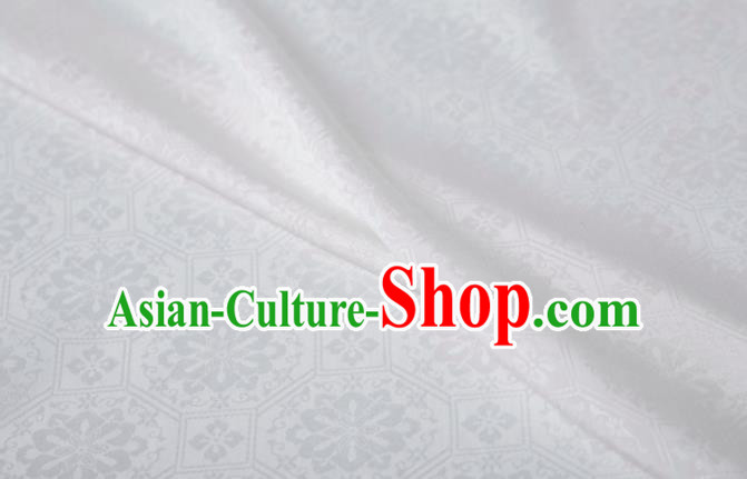 Chinese Classical Septaria Pattern Design White Mulberry Silk Fabric Asian Traditional Cheongsam Silk Material
