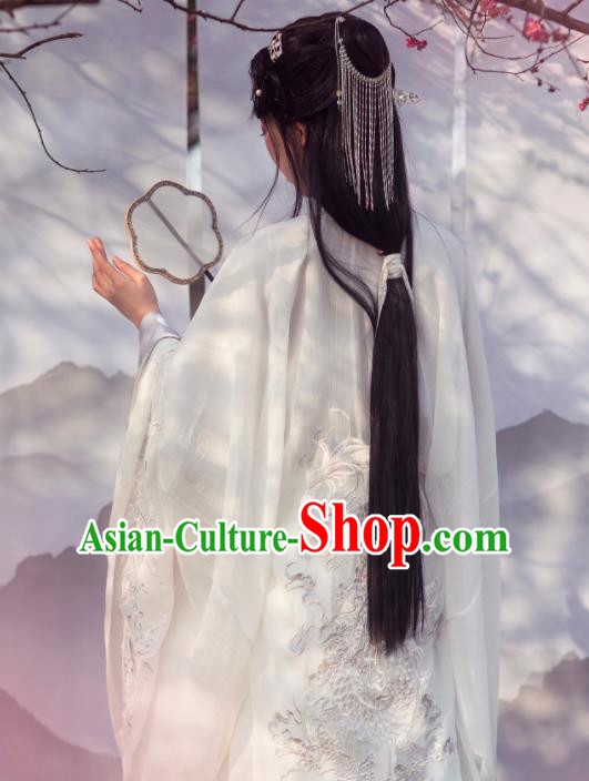 Chinese Ancient Swordsman Embroidered Clothing Traditional Jin Dynasty Female Knight Costume for Women