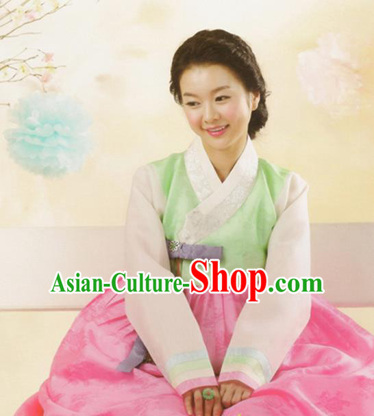 Korean Traditional Hanbok Light Green Blouse and Pink Dress Garment Asian Korea Fashion Costume for Women