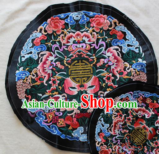 Chinese Traditional Embroidered Bats Black Round Patch Embroidery Craft Embroidering Accessories