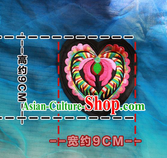 Chinese Traditional Embroidered Heart Shape Patch Embroidery Craft Embroidering Accessories