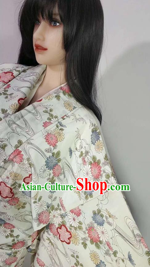 Traditional Japan Geisha Printing Chrysanthemum White Furisode Kimono Asian Japanese Fashion Apparel Costume for Women