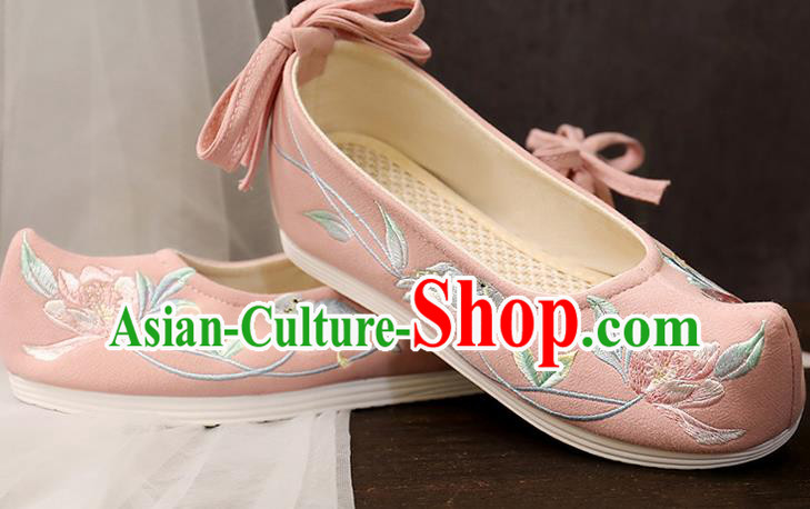 Chinese Traditional Pink Embroidered Shoes Opera Shoes Hanfu Shoes Wedding Shoes for Women
