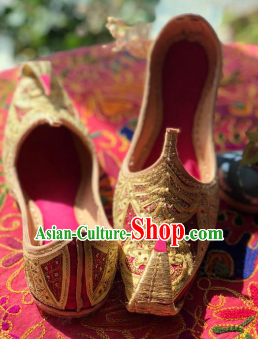 Asian India Traditional Wedding Embroidered Rosy Shoes Indian Handmade Shoes for Women
