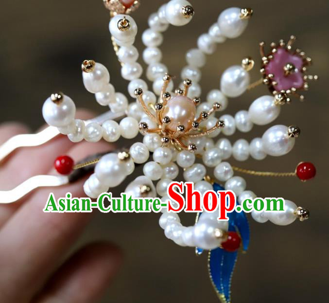 Traditional Chinese Handmade Pearls Chrysanthemum Hairpin Headdress Ancient Hanfu Hair Accessories for Women