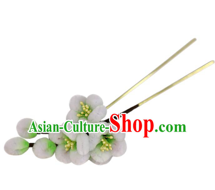 Traditional Chinese Handmade Green Velvet Plum Blossom Hairpins Headdress Ancient Hanfu Hair Accessories for Women