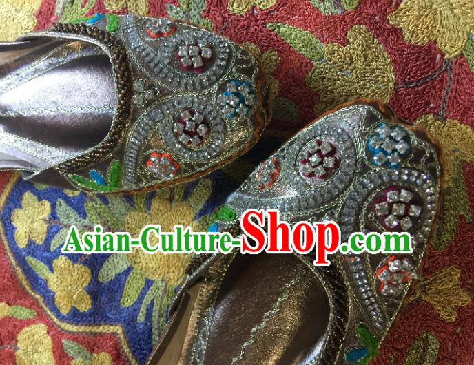 Asian India Traditional Embroidered Argent Crystal Shoes Indian Handmade Shoes for Women