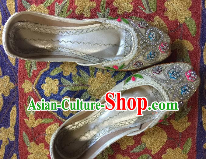 Asian India Traditional Embroidered Beige Crystal Shoes Indian Handmade Shoes for Women