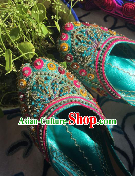 Asian India Traditional Embroidered Beads Green Leather Shoes Indian Handmade Shoes for Women