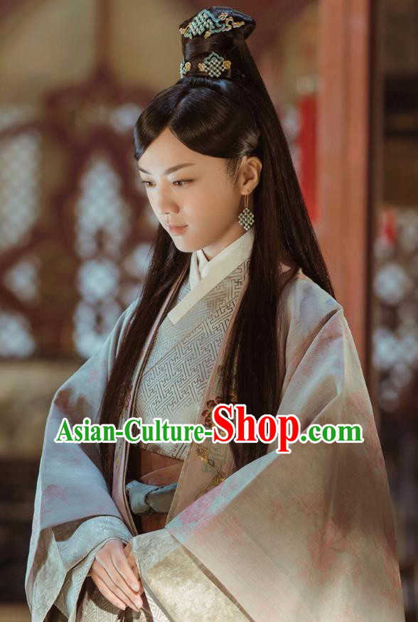 Chinese Drama Ancient Ming Dynasty Dauphine Concubine Sun Ruowei Replica Costumes and Headpiece for Women