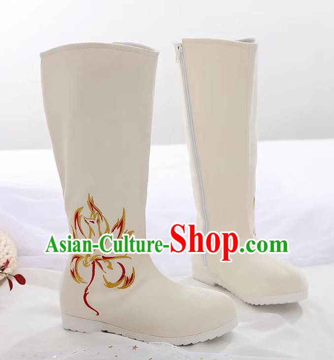 Traditional Chinese White Embroidered Nine Tail Fox Boots Kung Fu Boots Opera Shoes Hanfu Shoes for Women