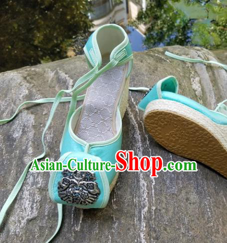 Traditional Chinese Handmade Carving Silver Butterfly Green Shoes Yunnan National Shoes Embroidered Sandal for Women