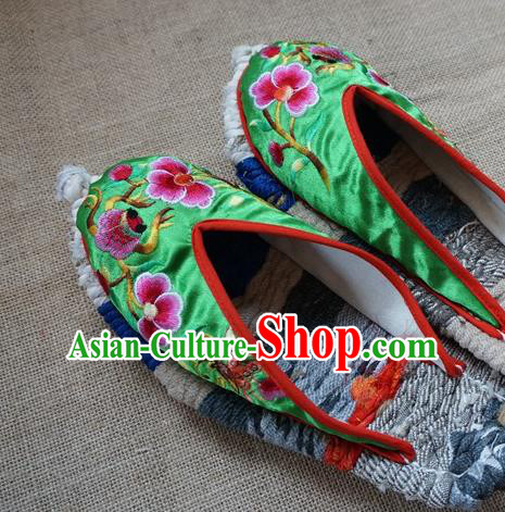 Traditional Chinese Embroidered Flowers Green Satin Slippers Handmade Ethnic National Shoes Hanfu Shoes for Women