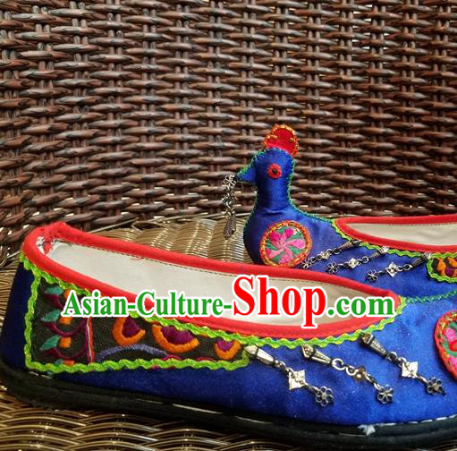 Traditional Chinese Ethnic Blue Mandarin Duck Shoes Embroidered Shoes Yunnan National Shoes for Women