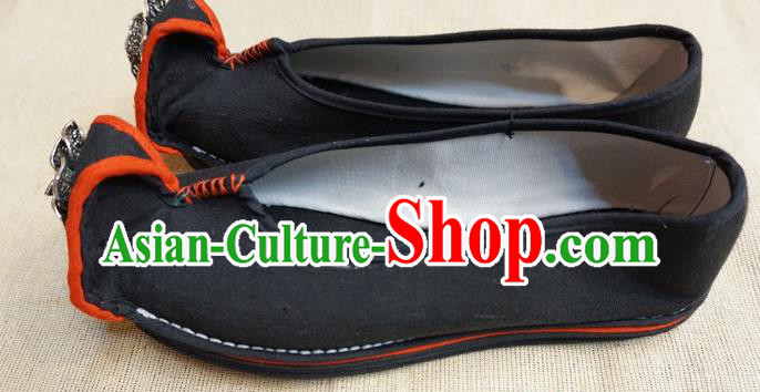Traditional Chinese Ethnic Silver Carving Black Shoes Embroidered Shoes Yunnan National Wedding Shoes for Women