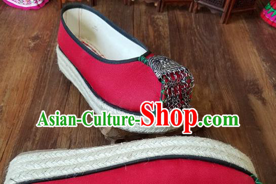 Traditional Chinese Handmade Silver Red Cloth Shoes Yunnan National Shoes Embroidered Shoes for Women