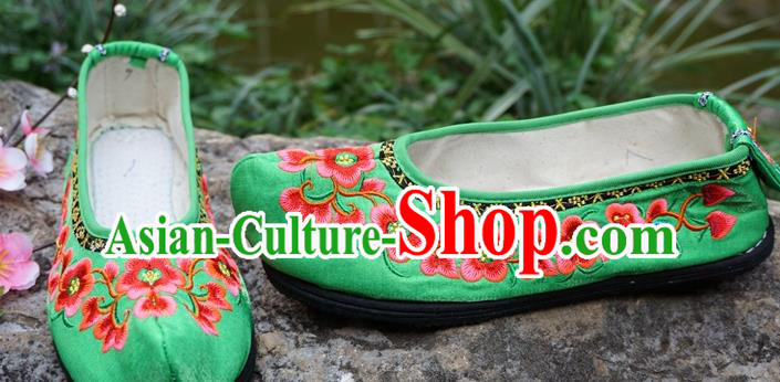 Traditional Chinese Wedding Embroidered Plum Green Shoes National Ethnic Shoes Hanfu Shoes for Women