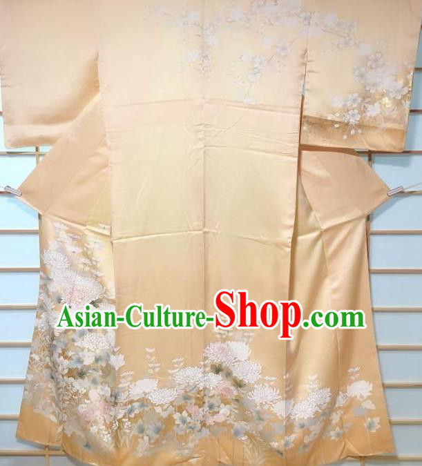 Japanese Traditional Embroidered Chrysanthemum Pattern Golden Silk Tsukesage Kimono Japan Yukata Dress Costume for Women