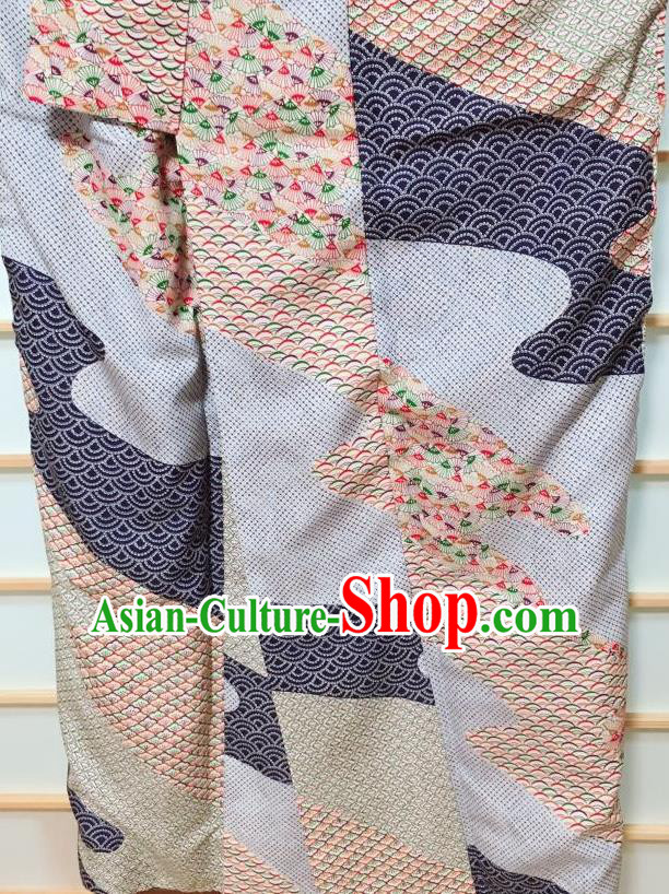 Traditional Japanese Grey Kimono Japan Classical Scale Pattern Yukata Dress Costume for Women