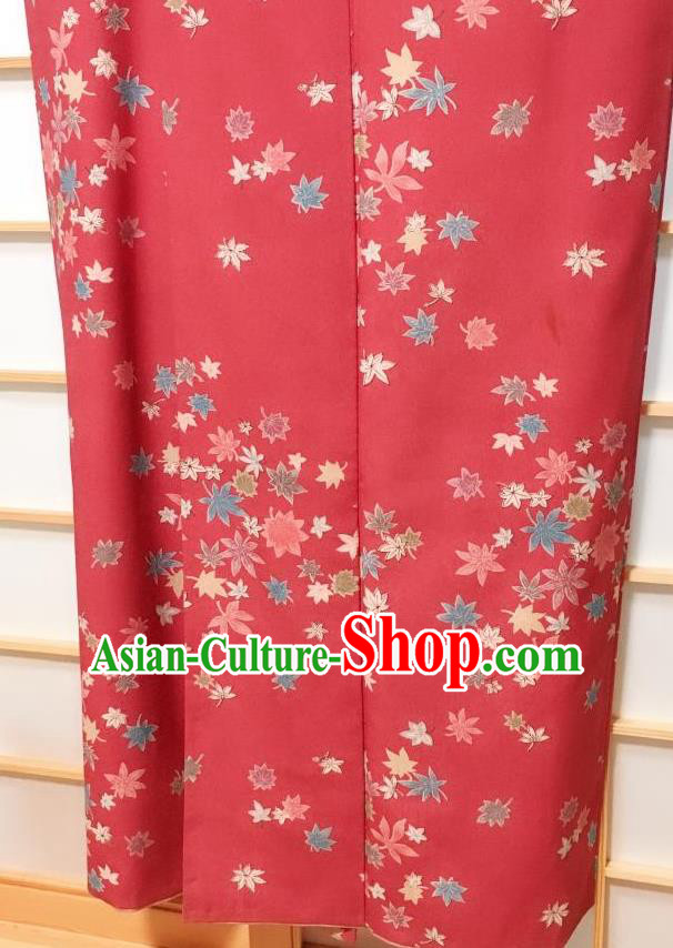 Traditional Japanese Rosy Kimono Japan Classical Maple Leaf Pattern Yukata Dress Costume for Women
