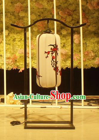 Chinese Traditional Printing Plum Lamp Desk Lanterns Handmade Lantern