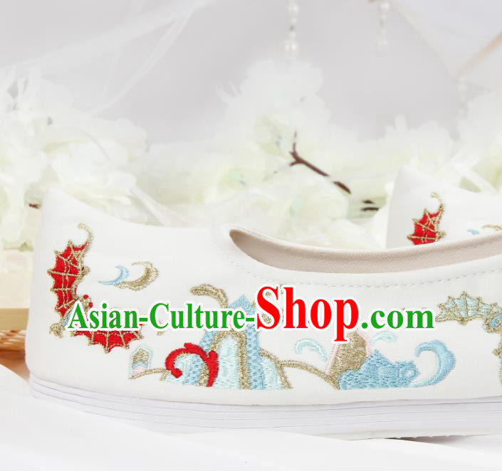 Asian Chinese Traditional Hanfu Shoes Ancient Princess Embroidered Shoes for Women