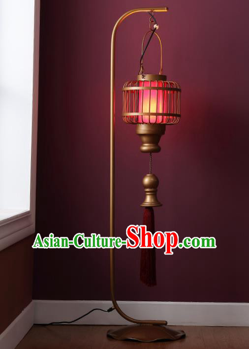 Asia Chinese Traditional Iron Floor Lantern Thailand Handmade Lanterns