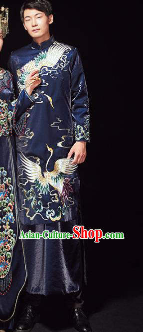 Chinese Traditional Embroidered Crane Navy Mandarin Jacket and Robe Wedding Tang Suit Ancient Bridegroom Costume for Men