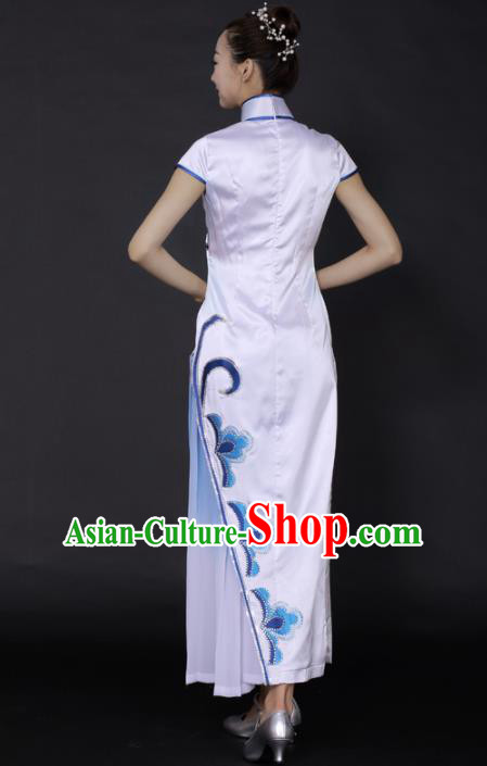 Chinese Classical Dance Embroidered White Dress Traditional Fan Dance Stage Performance Costume for Women