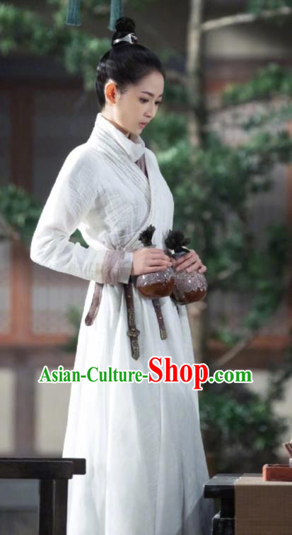 Chinese Ancient Female Swordsman Yuan Qingli White Hanfu Dress Drama The Love Lasts Two Minds Costume and Headpiece for Women