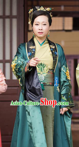 Chinese Historical Drama The Eternal Love Ancient Royal Dame Costume and Headpiece for Women