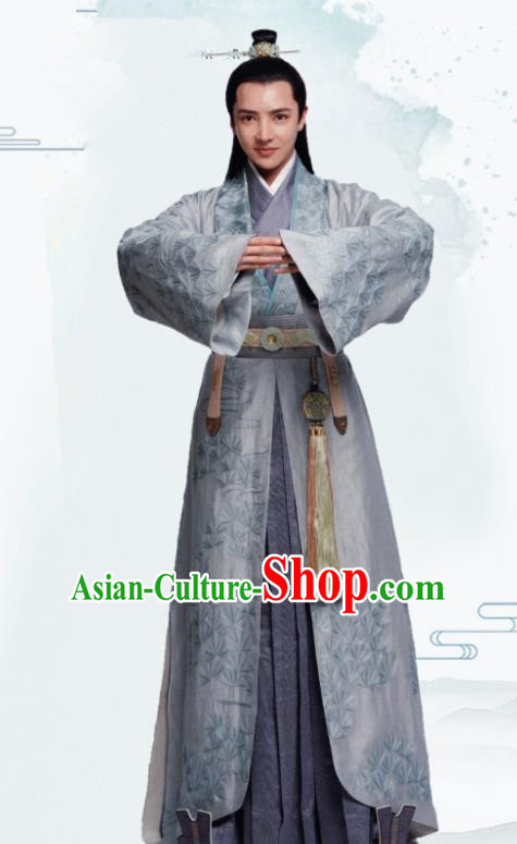 Chinese Drama Princess Silver Ancient Prince Wu Yu Historical Costume and Headwear for Men