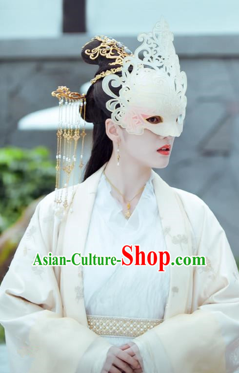 Chinese Ancient Court Princess Rong Le Historical Drama Princess Silver Costume and Headpiece for Women