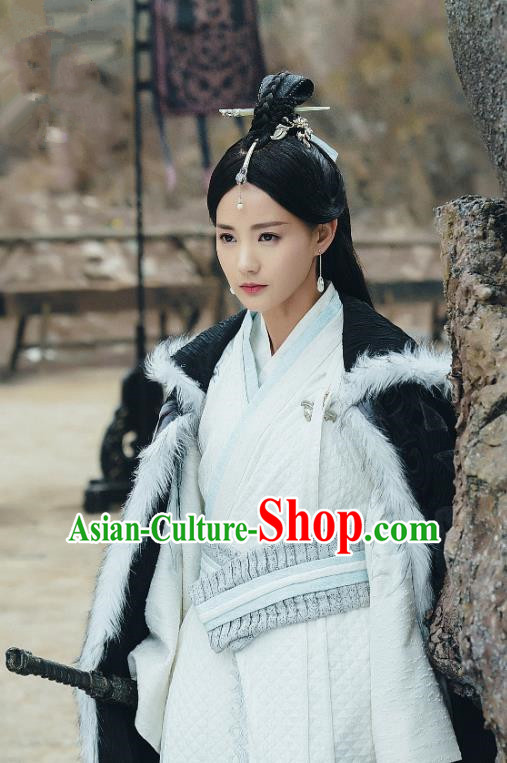 Chinese Ancient Noble Lady Dress Historical Drama Sword Dynasty Gongsun Qianxue Costume and Headpiece for Women