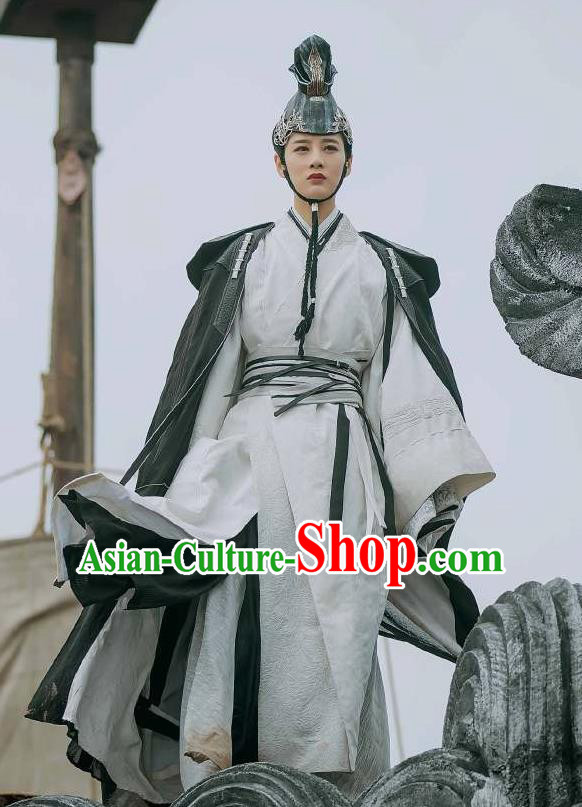 Chinese Ancient Female Swordsman Priestess Ye Celeng Dress Historical Drama Sword Dynasty Costume and Headpiece for Women