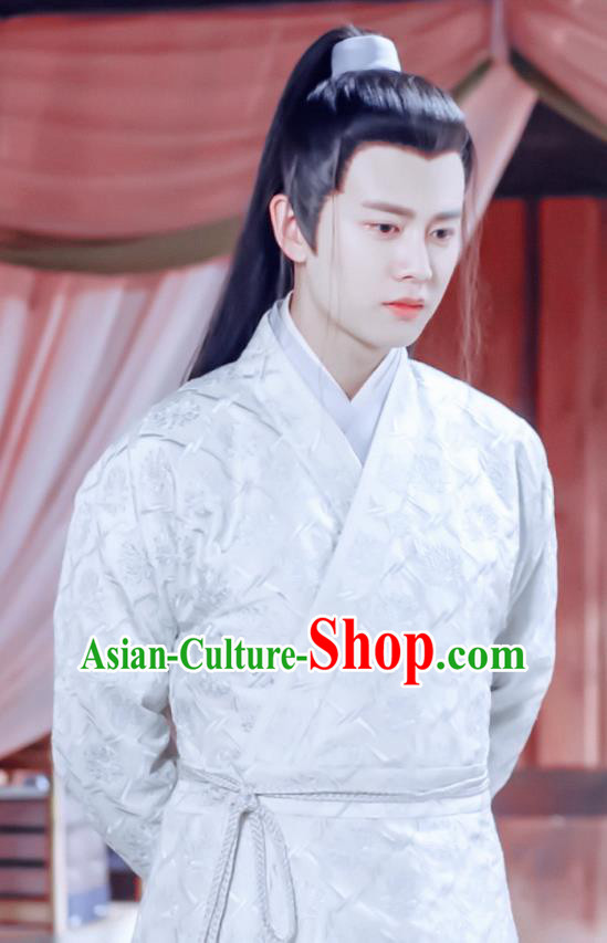 Drama Under the Power Chinese Ancient Ming Dynasty Swordsman Lu Yi White Costume and Headpiece Complete Set