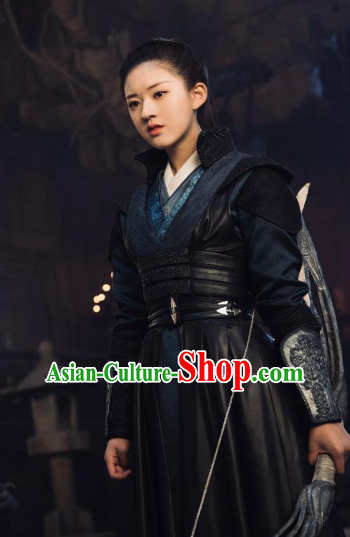 Chinese Ancient Female Swordsman Dress and Hairpins Historical Drama Love of Thousand Years Across A Man Costumes