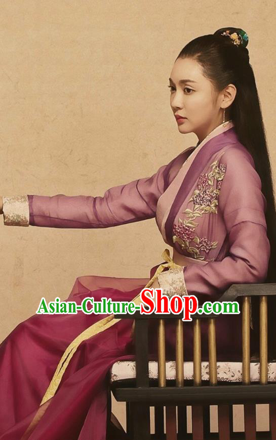 Chinese Ancient Female Swordsman Purple Dress Historical Drama Pingli Fox Qiong Hua Costumes and Headwear
